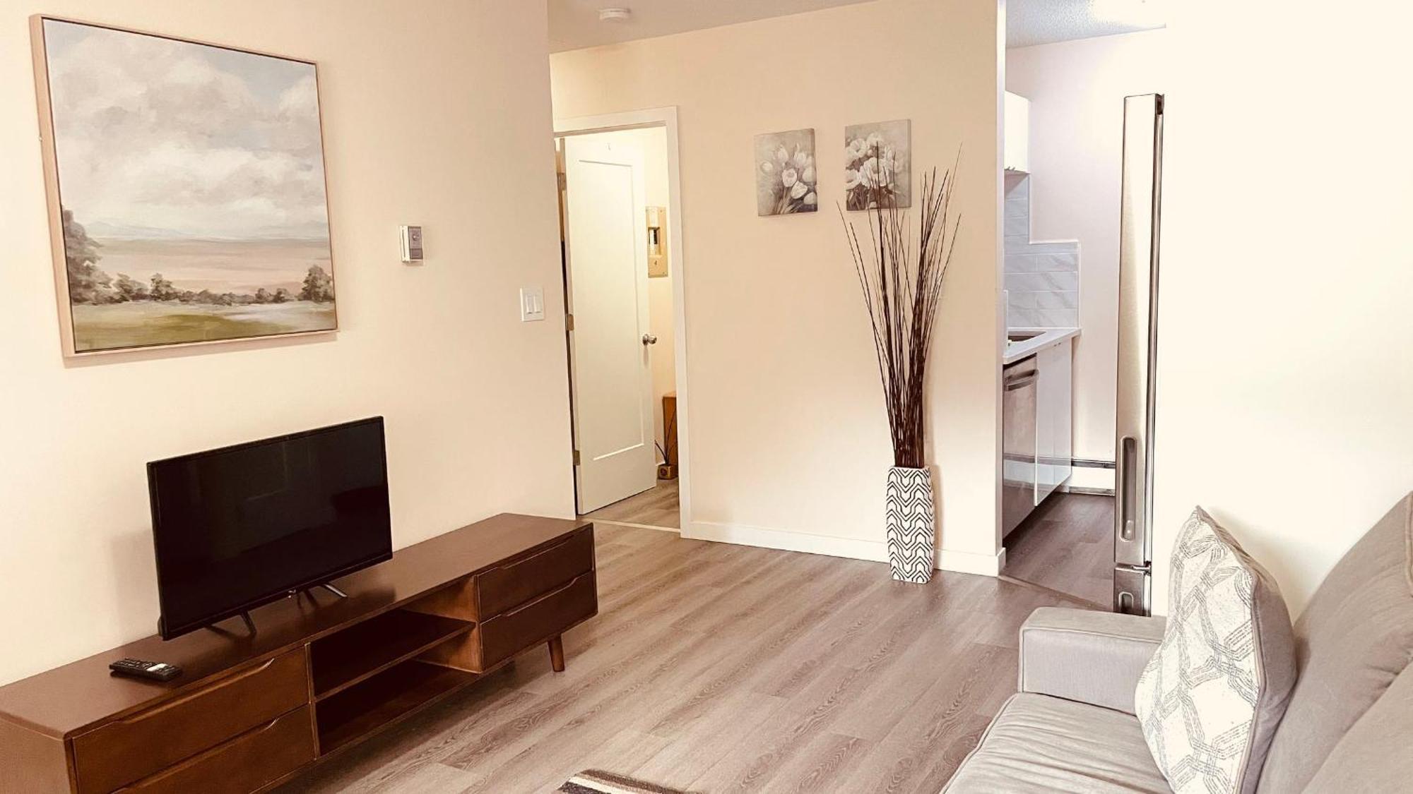#304 Mountain View 1Br In Canmore Dt 外观 照片